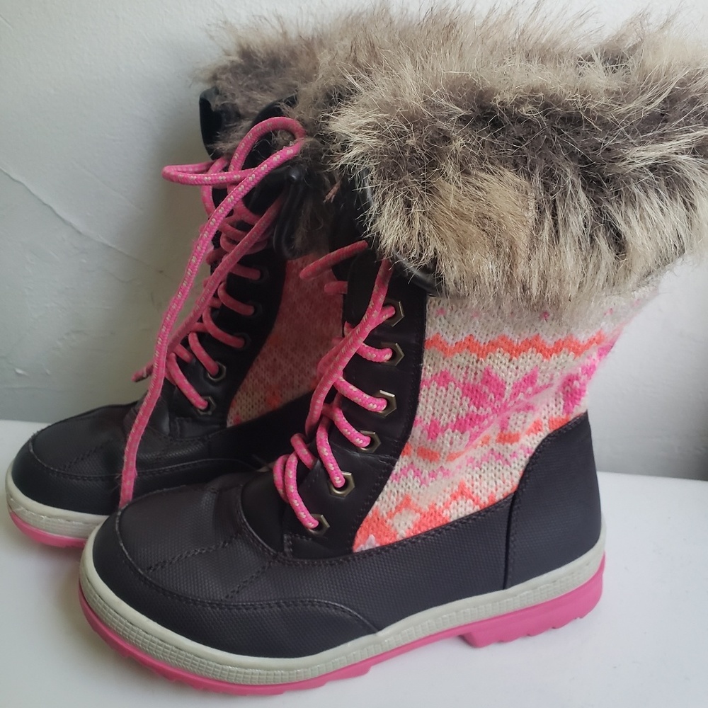 Girls boots
